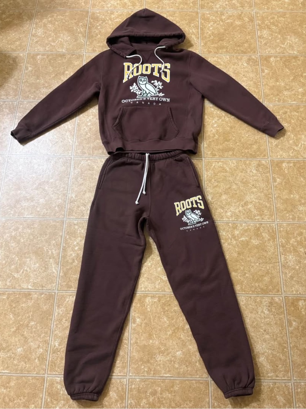 OVO x Roots Tracksuit. - Picture 1 of 8